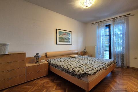 Opatija, Matulji- samostojeća kuća s pogledom na more