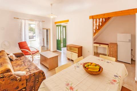 Istra,Marčana,renovirana autohtona kuća