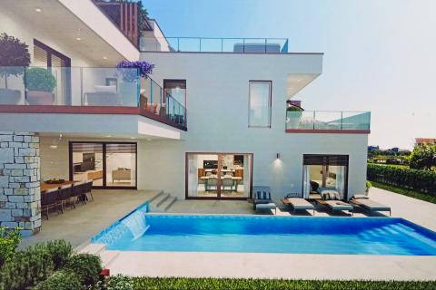 Novigrad, unikatna luksuzna vila s pogledom na more i maslinik