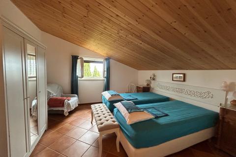 Vižinada, apartman za dugoročni najam sa terasom i dvori&scaron;tem