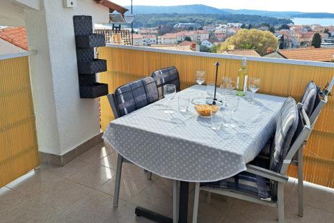 ISTRIEN, MEDULIN &ndash; 2-Zimmern-Apartment mit Terrasse und Meerblick
