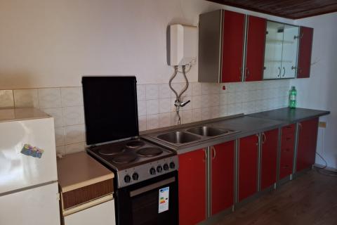 Draga Ba&scaron;ćanska - kuća s potencijalom