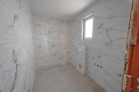 OTOK KRK okolica grada Krka dvojna kuća sa panoramskim pogledom na more