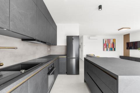 Istra, Novigrad, moderna kuća s bazenom, dugoročni najam