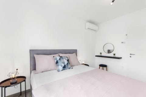 Istra, Novigrad, moderna kuća s bazenom, dugoročni najam