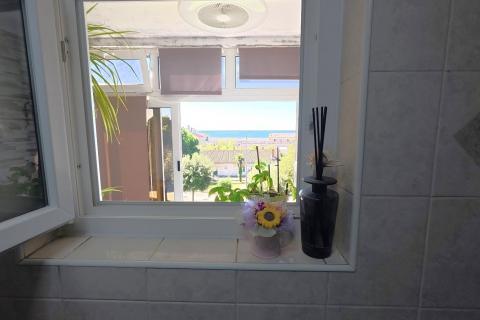 POREČ- stan s garažom