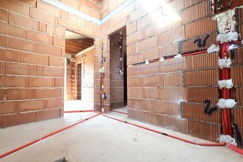 Istra,Lovrečica,okolica-Dvojna kuća u roh bau fazi,blizina mora