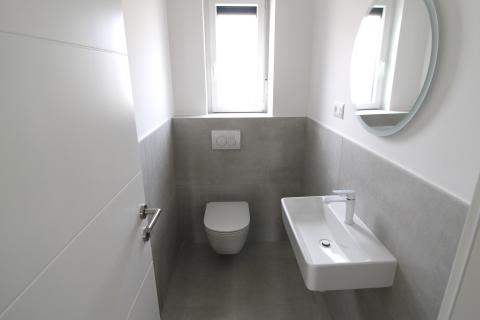 Istra, Tar-Vabriga, dvosobni stan s okućnicom u novogradnji