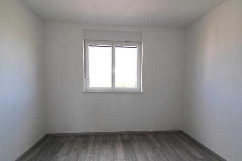 Istra, Tar-Vabriga, dvosobni stan u novogradnji