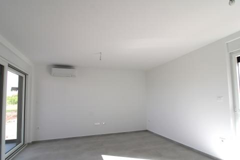 Istra, Tar-Vabriga, dvosobni stan u novogradnji