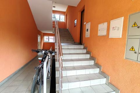 Zagreb, Trnava - jednosoban stan s lođom i parkirnim mjestom