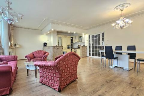 Zagreb, Sesvete - trosoban stan u prizemlju