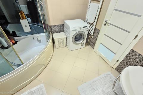 Zagreb, Sesvete - trosoban stan u prizemlju