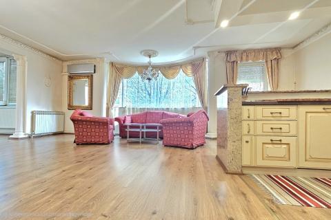 Zagreb, Sesvete - trosoban stan u prizemlju