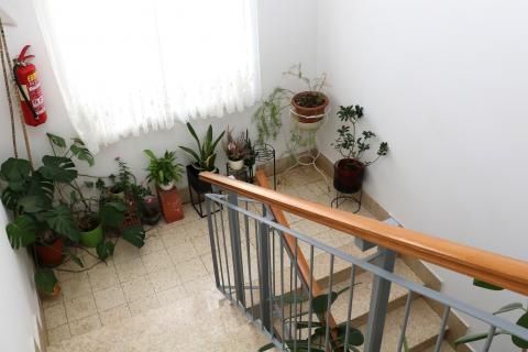 POREČ- stan s garažom