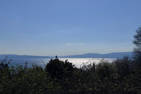 Rijeka, Kostrena, kuća za adaptaciju s velikom okućnicom