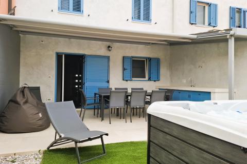 Istra, Novigrad &ndash; avtohtona hi&scaron;a s pogledom na morje za dolgoročni najem