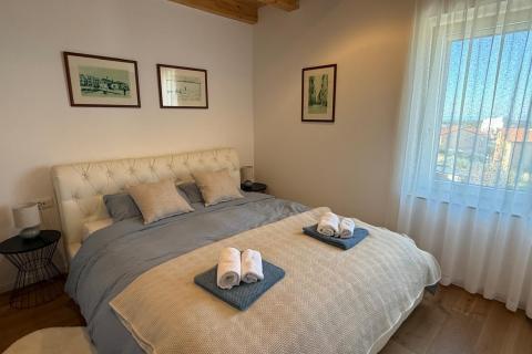 Istra, Novigrad &ndash; avtohtona hi&scaron;a s pogledom na morje za dolgoročni najem