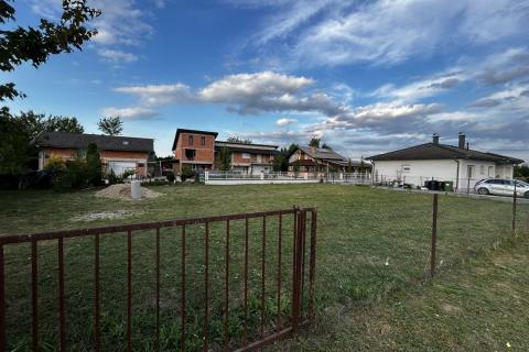 Terreno edificabile Celine, Vrbovec, 592m2