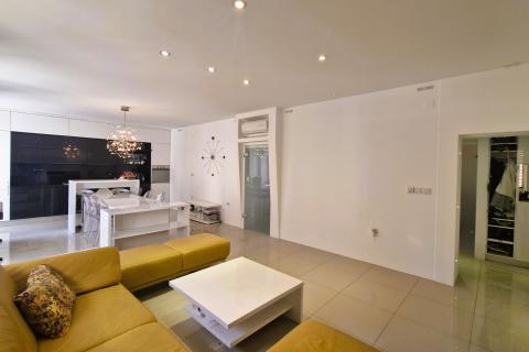 Flat/Appartement Centar, Pula, 74m2