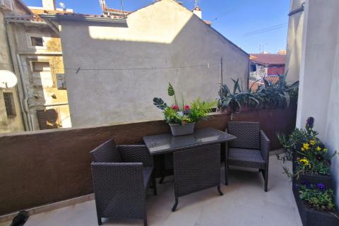 Flat/Appartement Centar, Pula, 74m2