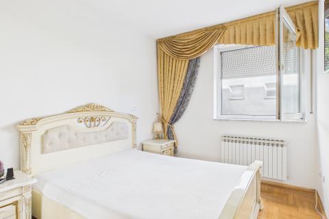 Flat/Appartement Sesvete, 92m2