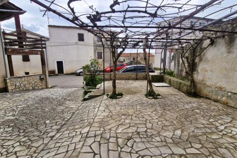 Huis Marčana, 180m2