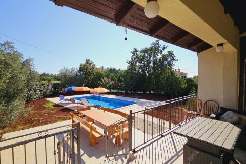 ISTRIA, NOVA VAS &ndash; Huis met zwembad en appartement