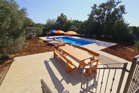 ISTRIA, NOVA VAS &ndash; Huis met zwembad en appartement