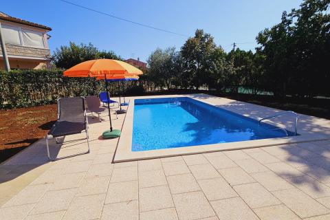 ISTRIA, NOVA VAS &ndash; Huis met zwembad en appartement