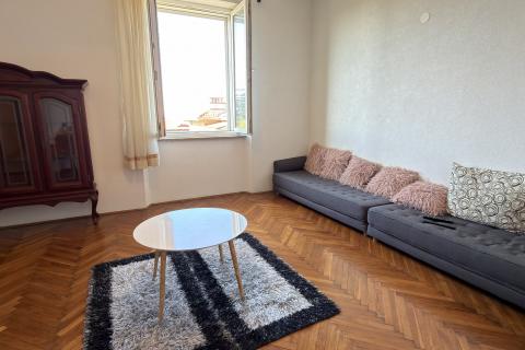 Rijeka, Turnić - najam dvosobnog stana na odličnoj lokaciji