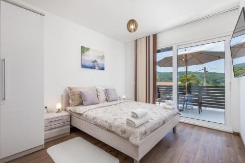 Huis Dražice, Jelenje, 179m2