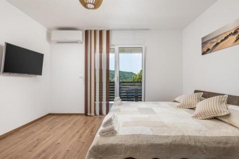 Huis Dražice, Jelenje, 179m2