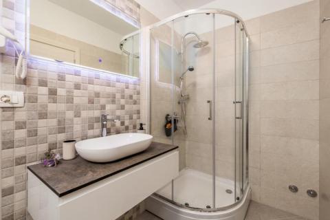 Huis Dražice, Jelenje, 179m2