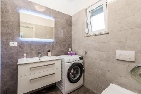 Huis Dražice, Jelenje, 179m2