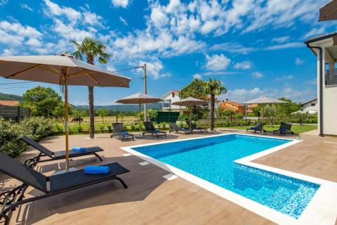 Huis Dražice, Jelenje, 179m2