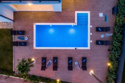 Huis Dražice, Jelenje, 179m2