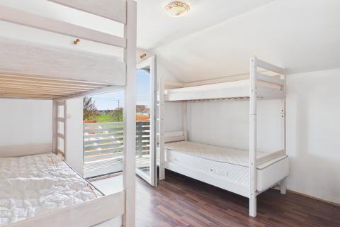 Casa Gornji Desinec, Jastrebarsko - Okolica, 245m2