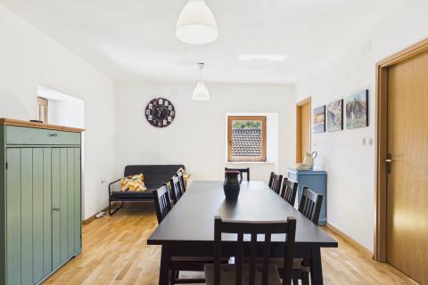 Сенj, центр &ndash; двухуровневая квартира в самом центре города