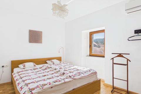 Сенj, центр &ndash; двухуровневая квартира в самом центре города