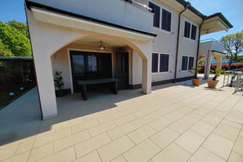 Flat/Appartement Pinezići, Krk, 73m2