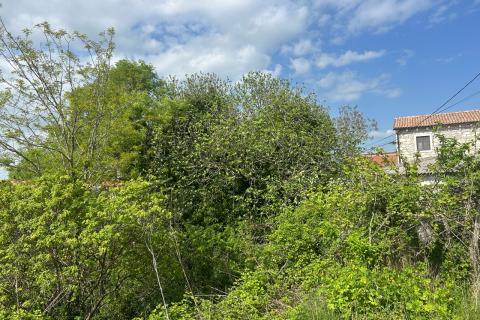 Stavbno zemlji&scaron;če Marčana, 1.117m2