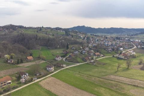 Stavbno zemlji&scaron;če Čre&scaron;njevec, Tuhelj, 5.409m2