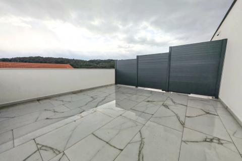 Condo/Apartment Kampor, Rab, 67m2