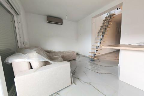 Condo/Apartment Kampor, Rab, 67m2