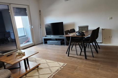 Condo/Apartment Kurilovec, Velika Gorica, 72m2