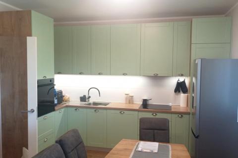 Istra, Poreč, Okolica, namje&scaron;ten trosobni stan s pogledom na more