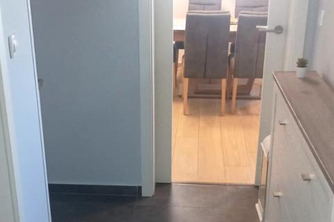 Istra, Poreč, Okolica, namje&scaron;ten trosobni stan s pogledom na more