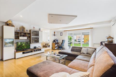 House Brezovica, 306m2