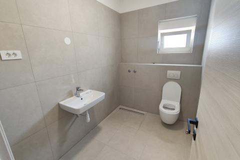 Office space &Scaron;kurinje, Rijeka, 150m2